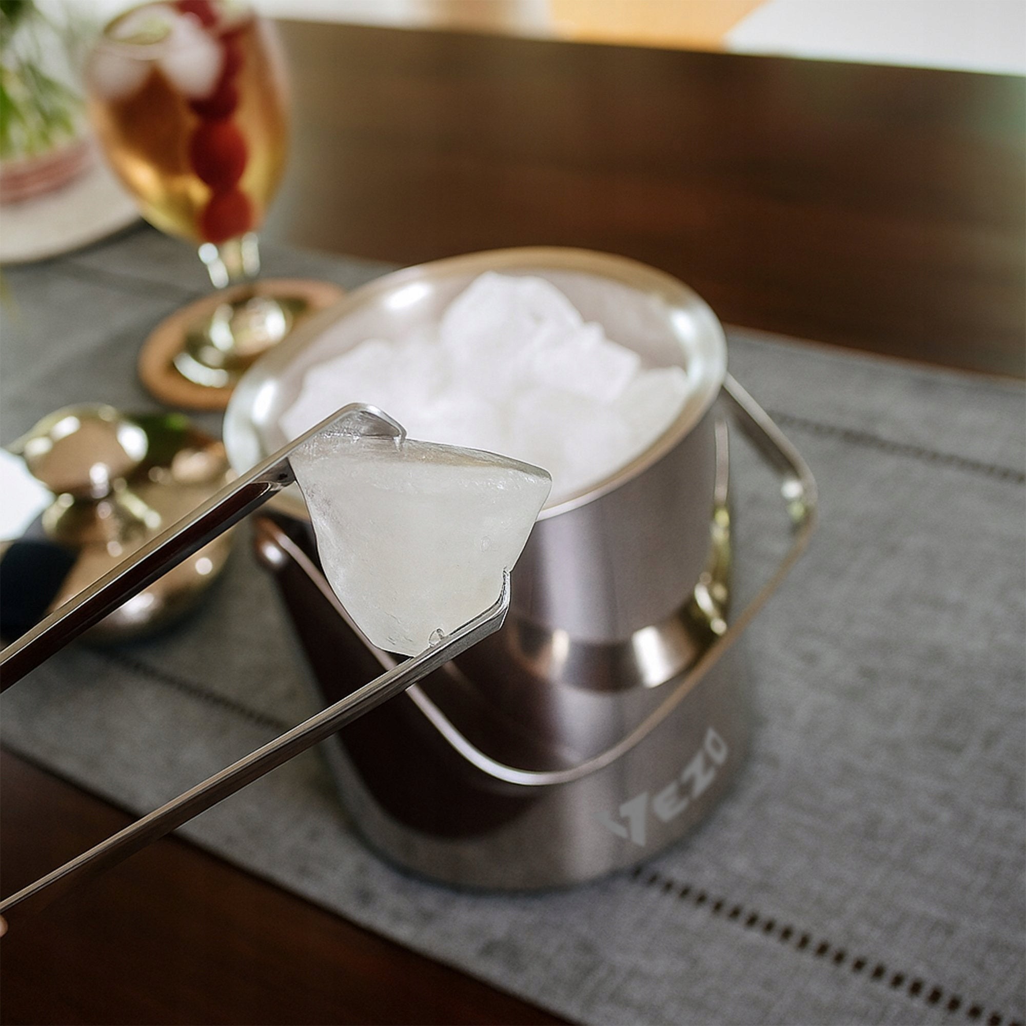 VEZO STEEL ICE BUCKET 1,3L LID STRAINER PLIERS FOR EVENTS Packaging status original