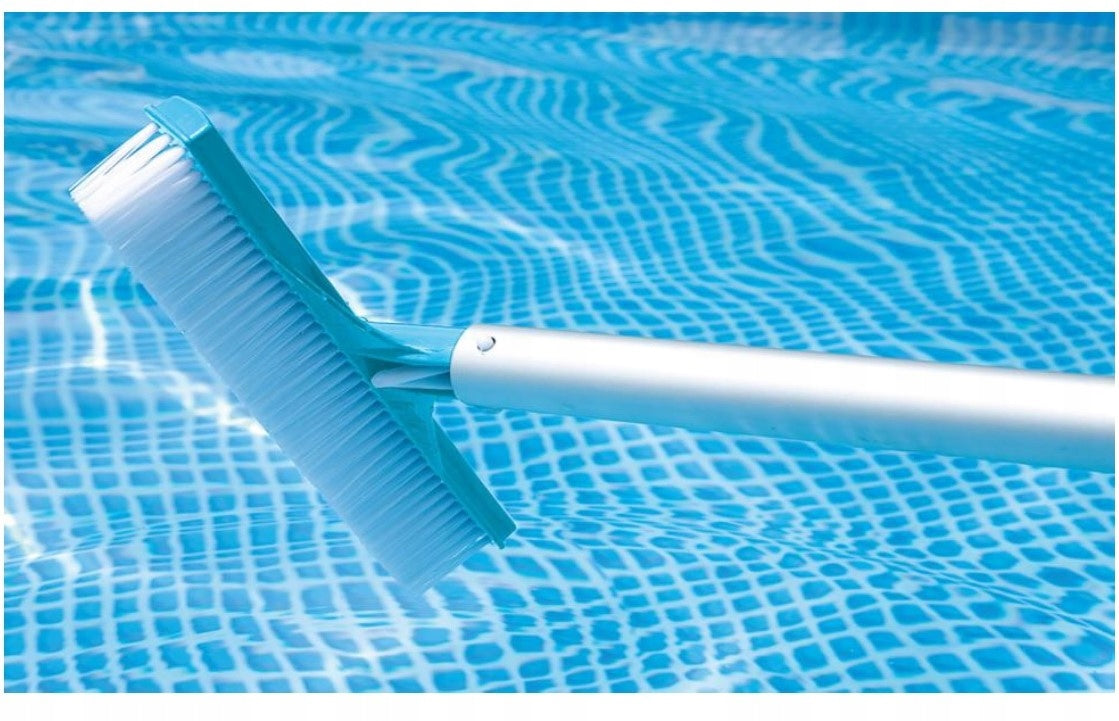 Vacuum cleaner/pool cleaning kit Intex Packaging status original