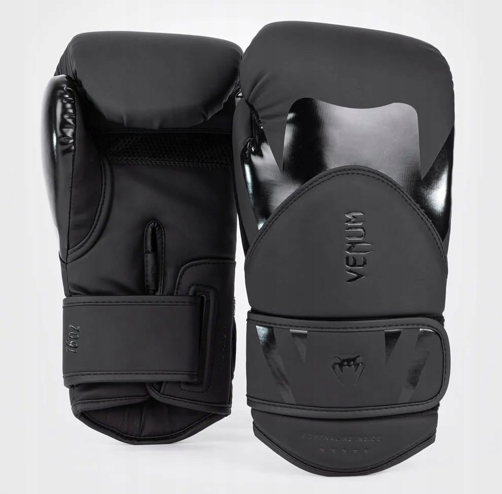 Venum Challenger 4.0 Boxing Gloves Black 10 oz