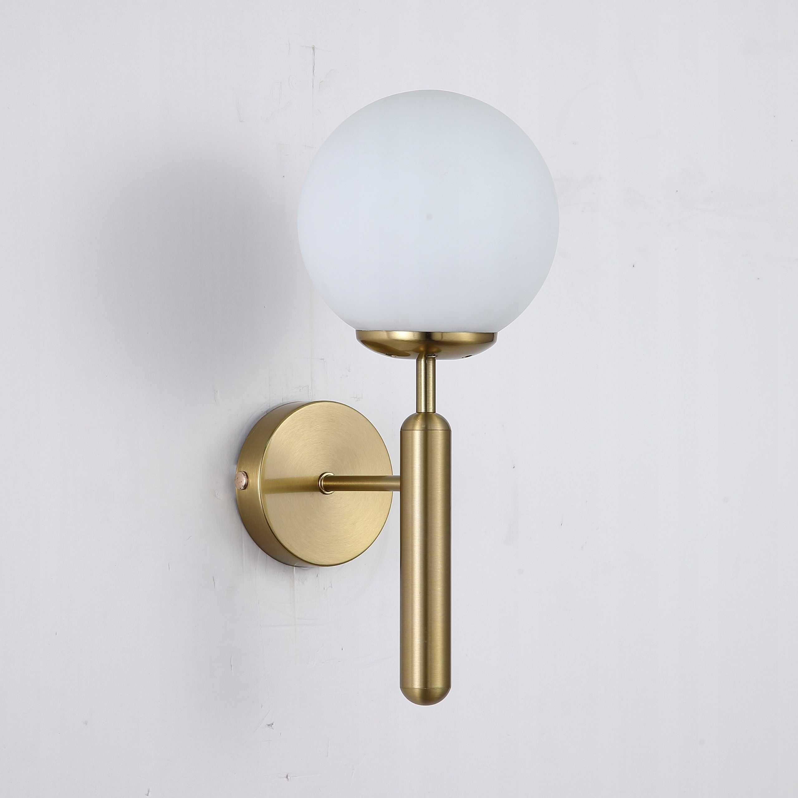 WALL LAMP MODERN WALL LAMP GLASS MILK BALLS Glamour GOLD Manufacturer code K-1-230C