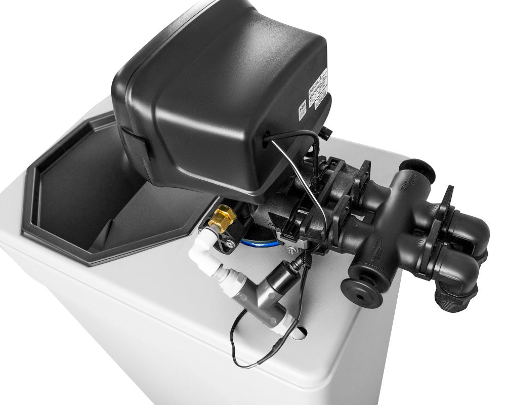 WATER SOFTENER WATER TECHNIC PRO CARBON 32 HYBRID 3in1 CARBON + MONO BED Dominant color silver/gray