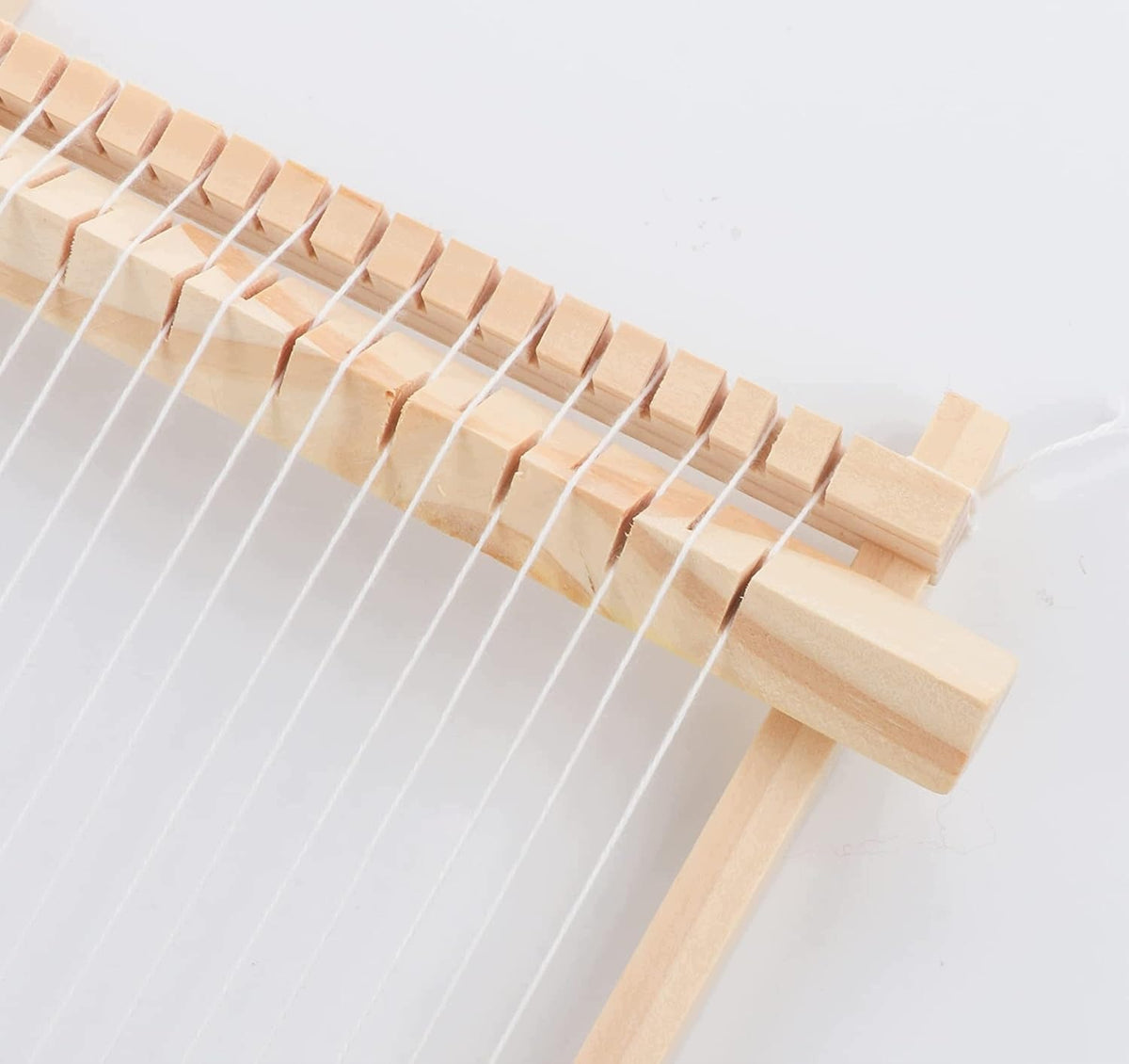 WEAVING FRAME FOR LEARNING TO SEW CHILDREN DIY GIFT LOOM KNITTING+4 YARNS Manufacturer code PREZENT DZIECKA DOROSŁY 23.5*17.7cm