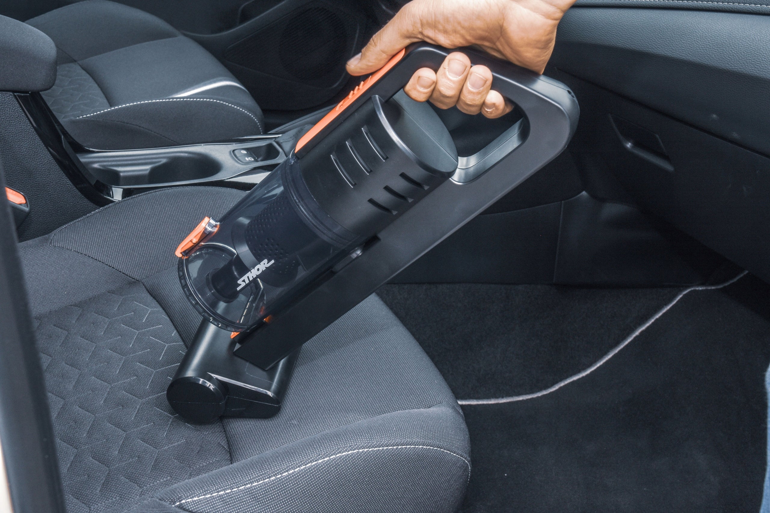 WIRELESS HANDHELD CAR VACUUM CLEANER 5,5kPa Batteries included no