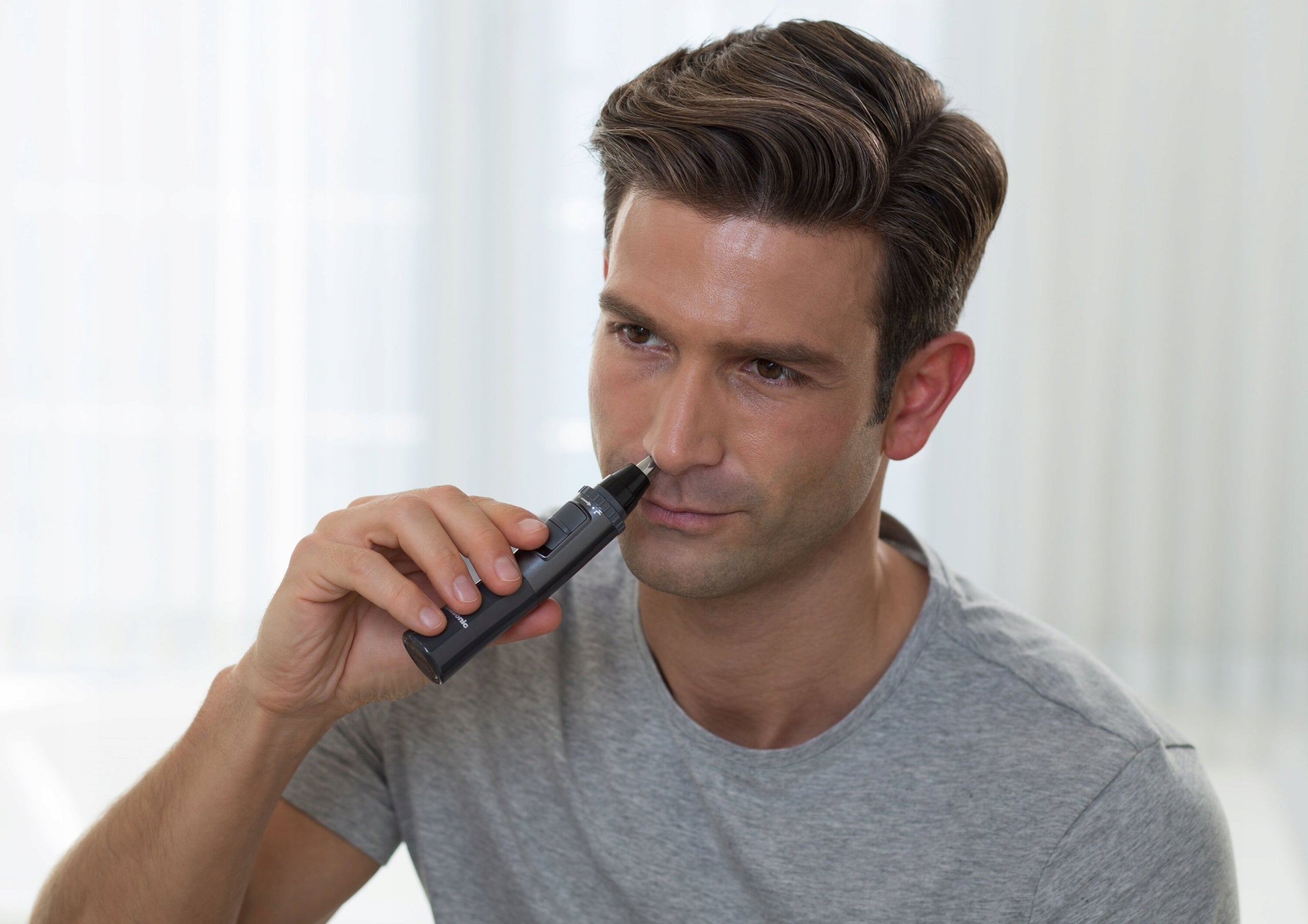 WIRELESS Nose Trimmer Eyebrow WATERPROOF 2in1 FOR SHAVING HAIR BATTERIES Packaging status original