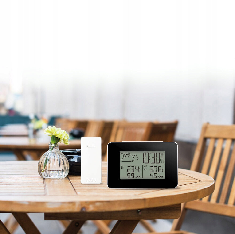 WIRELESS weather station Weather BAROMETER HYGROMETER Thermometer CLOCK lcd Packaging status original