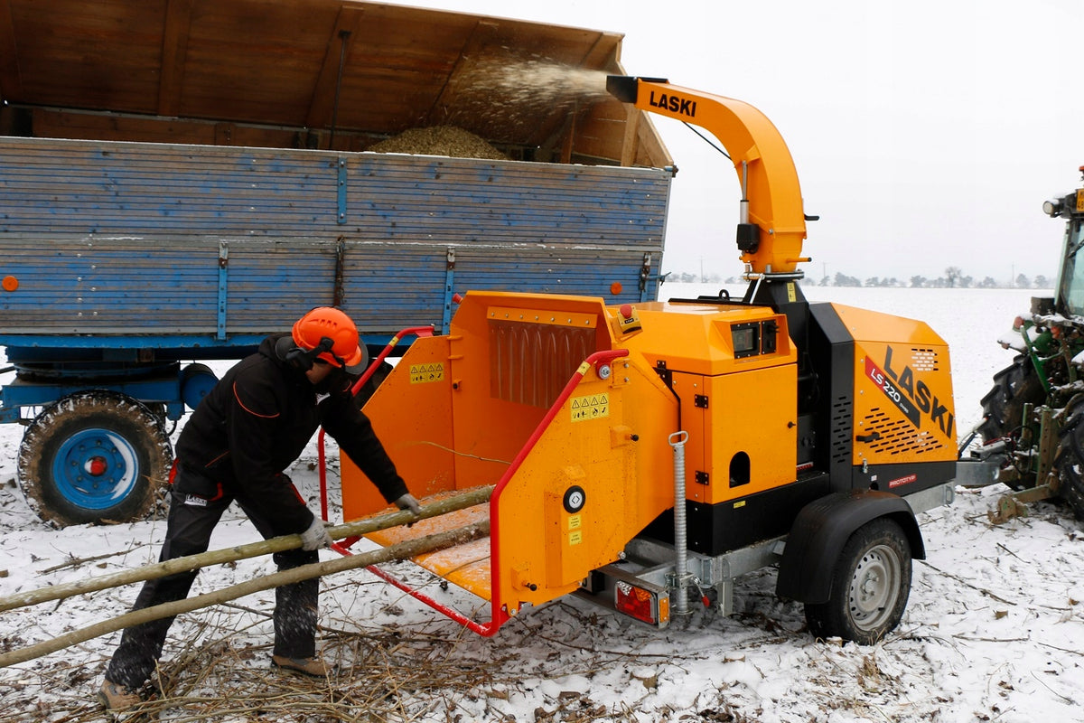 WOOD CHIPPER BRANCH SHREDDER LS 220 DWB INTERNAL COMBUSTION ENGINE POWERFUL GRINDER Packaging status original