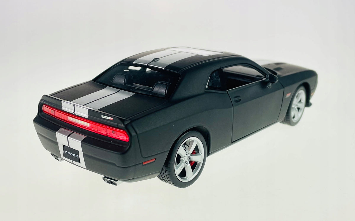 Welly 2012 Dodge Challenger Srt 1:24 Metal Brand Welly
