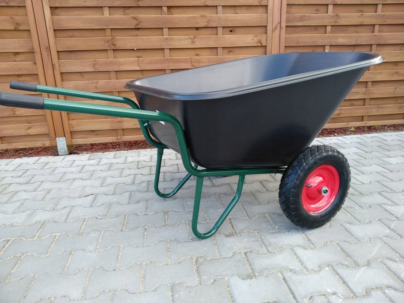 Wheelbarrow wheelchair FEED two-wheeled feed 300L STROLLER PLASTIC FLIP-FLOPS EAN (GTIN) 5906284250061