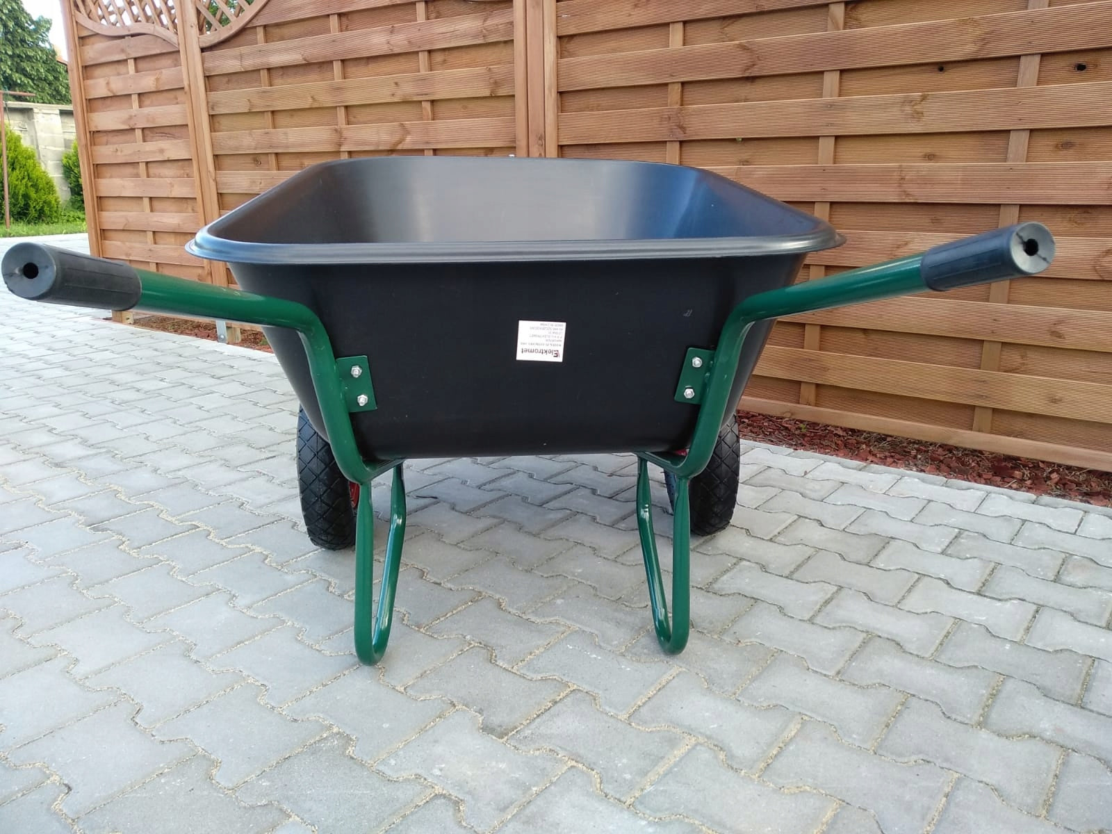 Wheelbarrow wheelchair FEED two-wheeled feed 300L STROLLER PLASTIC FLIP-FLOPS Manufacturer code WB9800