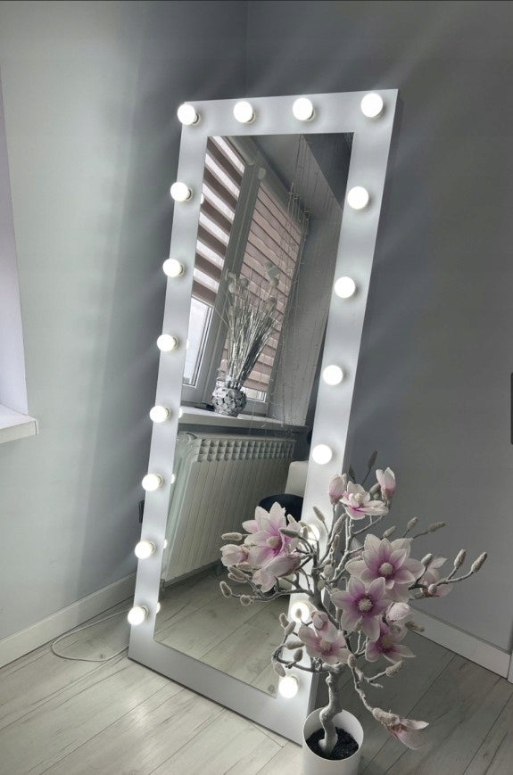 White III Hollywood 160x60 Standing Mirror for Makeup Visa