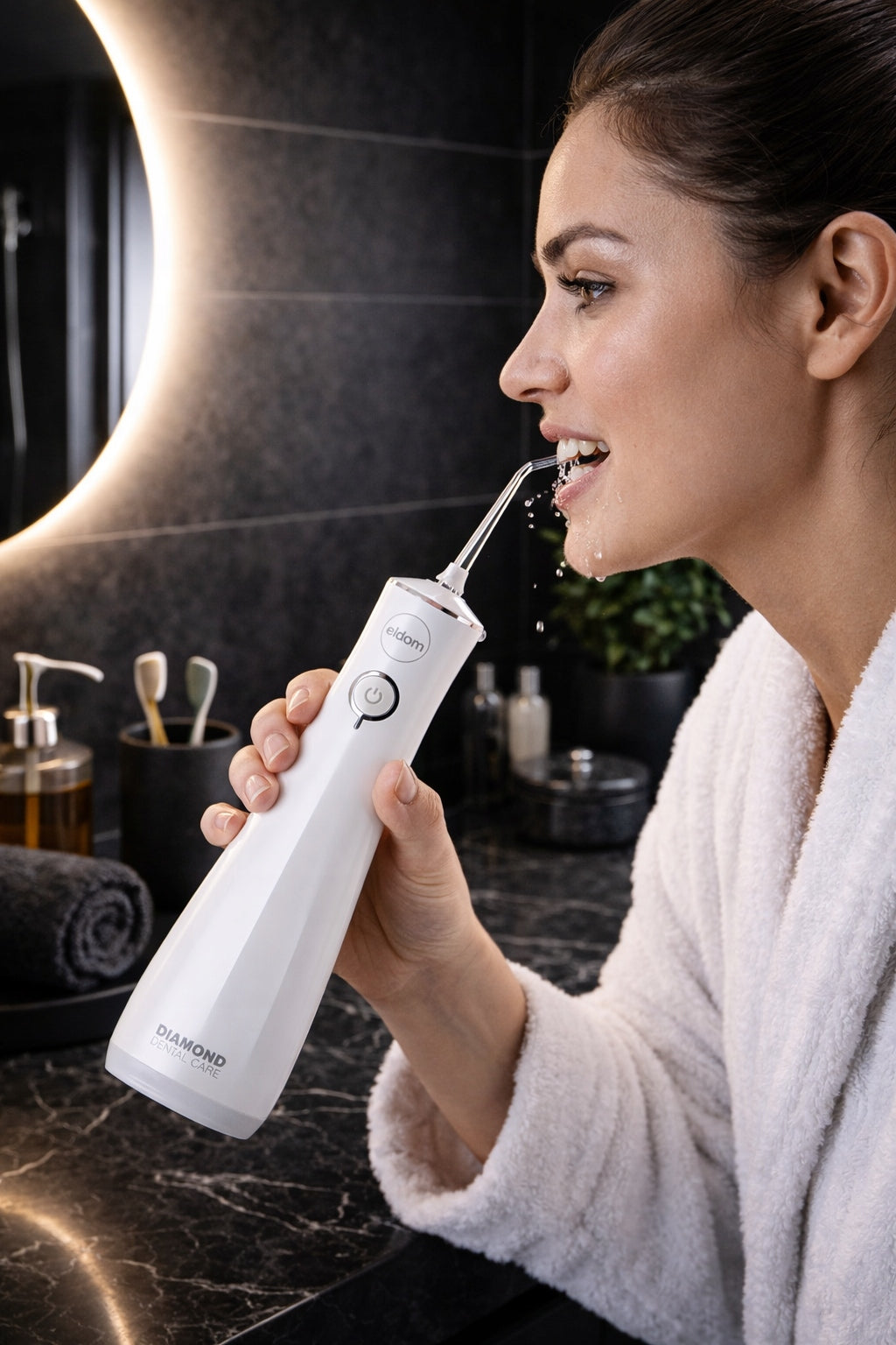 Wireless Tooth Irrigator 4 Modes 5 Tips IPX7 Eldom RY200B white Packaging status original