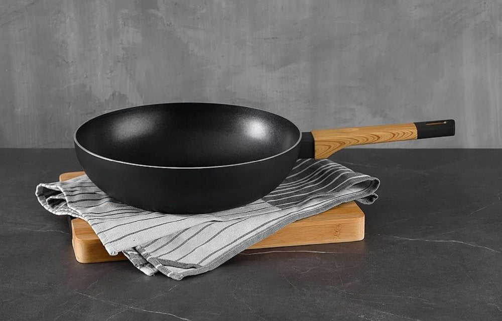 Wok pan with non-stick surface 28 cm Earth Black Diameter 28 cm