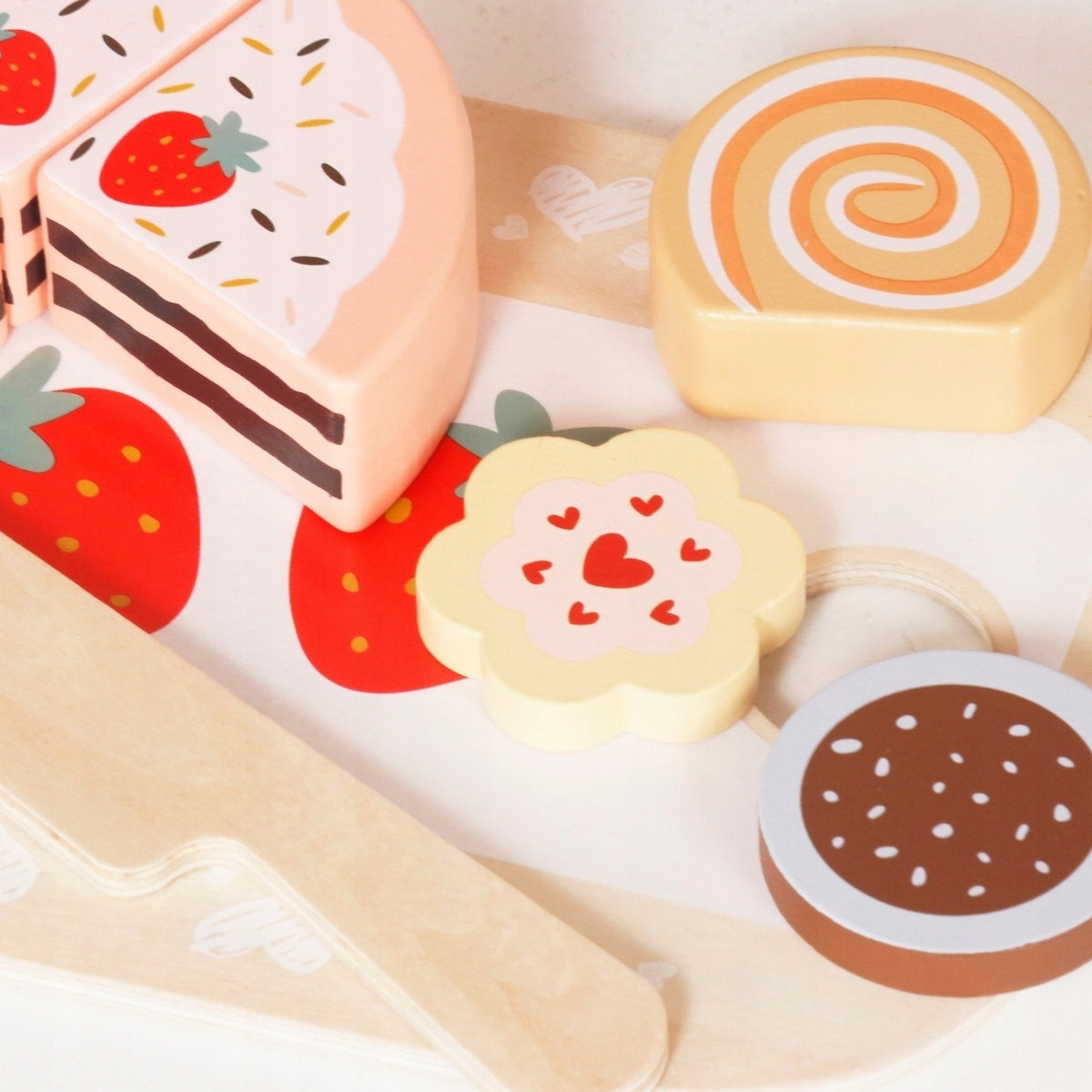 Wooden Coffee Tea Set for Children CUPS CAKES Confectionery Manufacturer code Zestaw do Herbaty 7764
