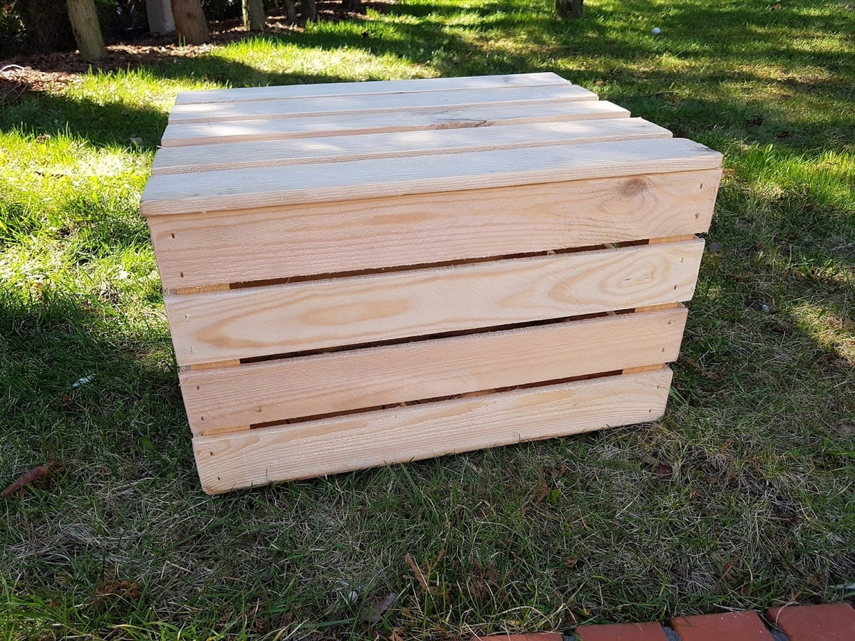 Wooden box one chest with lid Capacity 52 l
