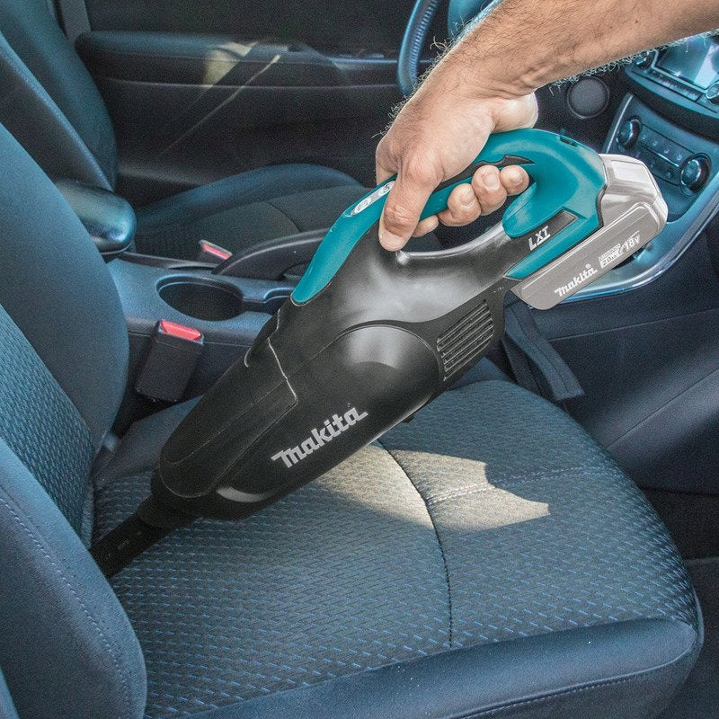 cordless vacuum cleaner Makita DCL182ZB 18V home battery operated small car Dominant color black